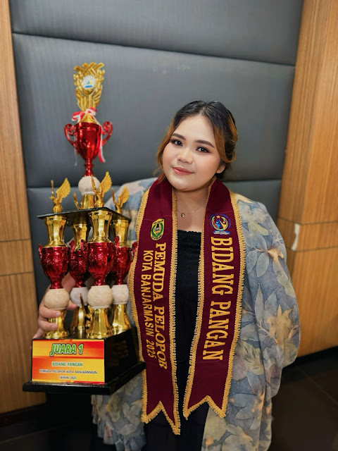 Kepiting Goyang Lidah 23: Kisah Sukses Mona Bangun Bisnis Kuliner Viral dengan 3 Cabang